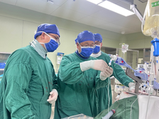 南昌大学第二附属医院心脏瓣膜病介入治疗团队应用MitraClip™系统完成新突破-精准修复内交界脱垂