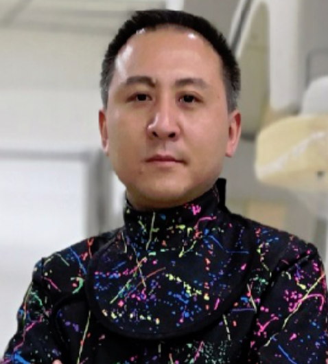 李琛